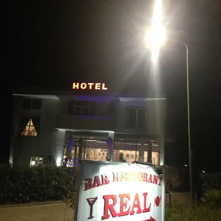 Ξενοδοχείο Real *